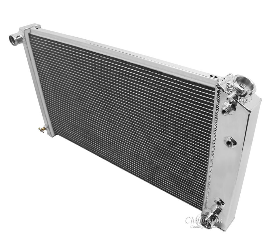 1972 OLDSMOBILE DELTA 88 7.5 L RADIATOR CC161