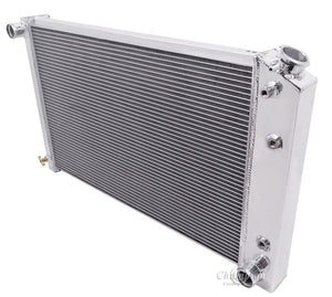 1976 GMC G25 6.6 L RADIATOR AE162