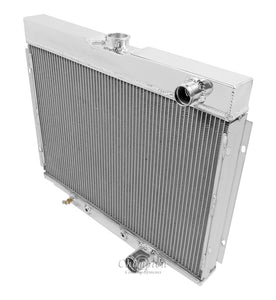 1970 FORD MUSTANG 5.8 L RADIATOR AE338