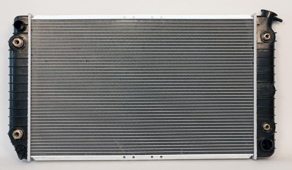 1994 GMC P3500 4.3 L RADIATOR MIZ-1529