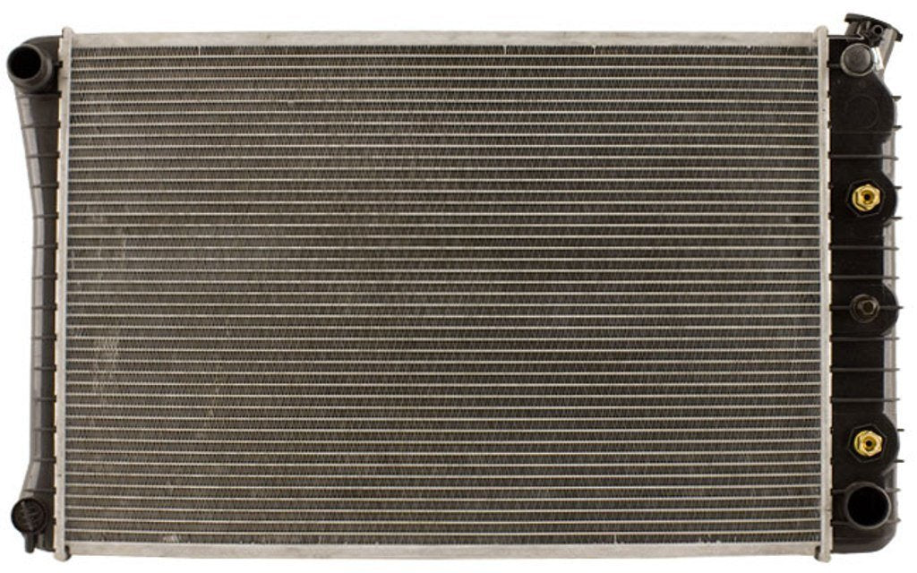 1984 OLDSMOBILE CUTLASS SUPREME 5.0 L RADIATOR MIZ-162