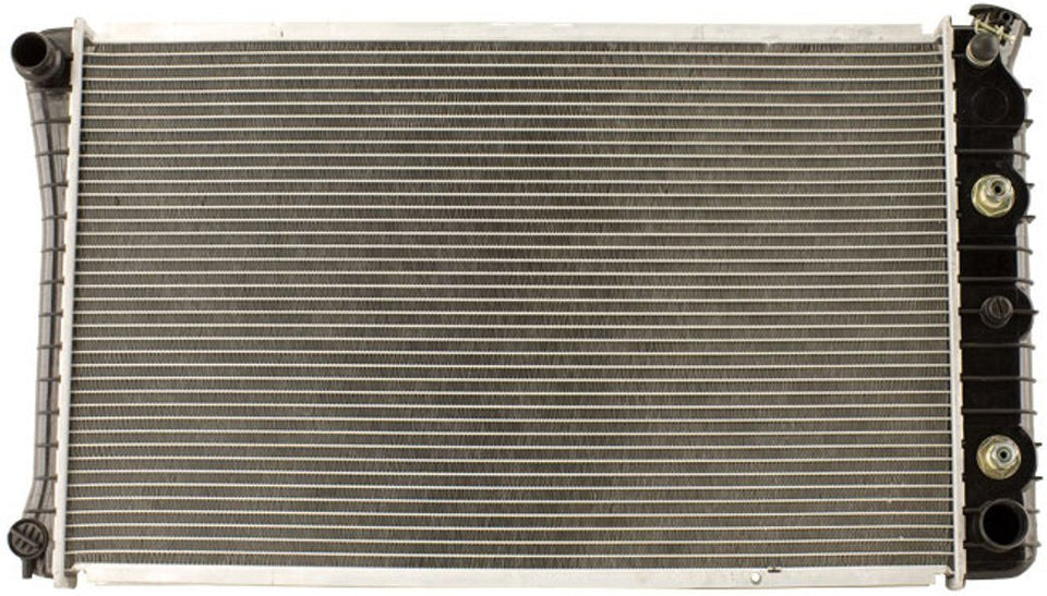 1981 CHEVROLET C10 4.1 L RADIATOR MIZ-1770