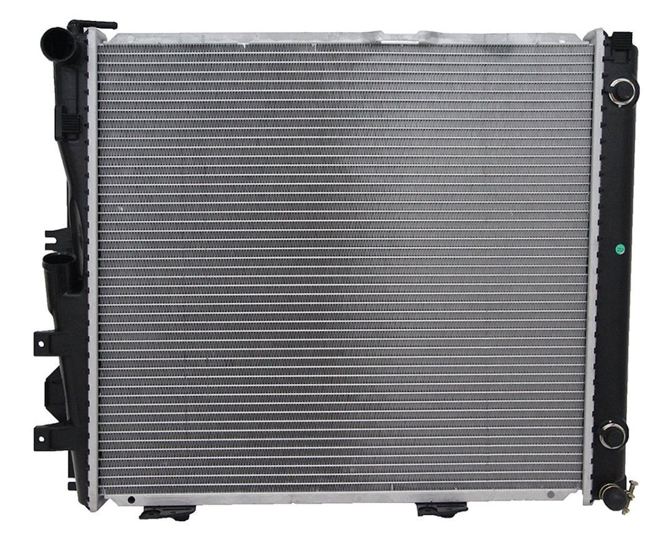 1988 MERCEDES-BENZ 260E 2.6 L RADIATOR MIZ-453
