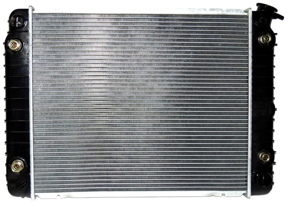 1986 CHEVROLET C10 4.3 L RADIATOR MIZ-923
